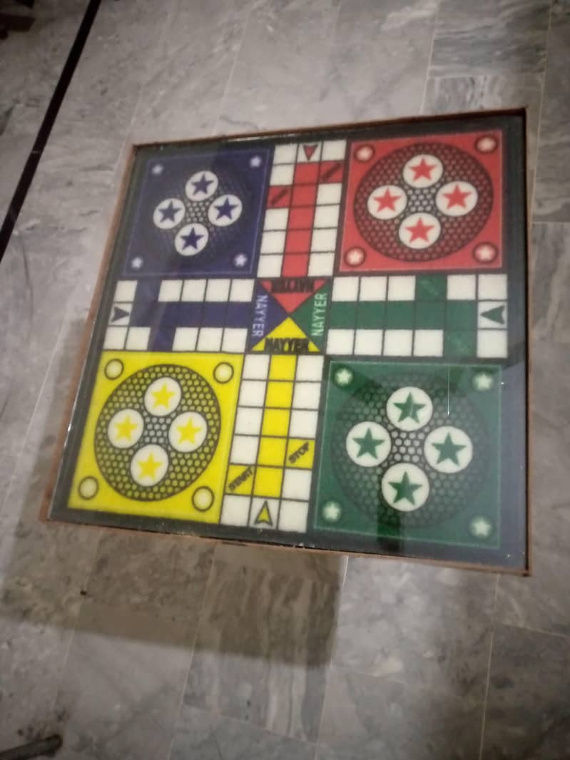 ludo table 0
