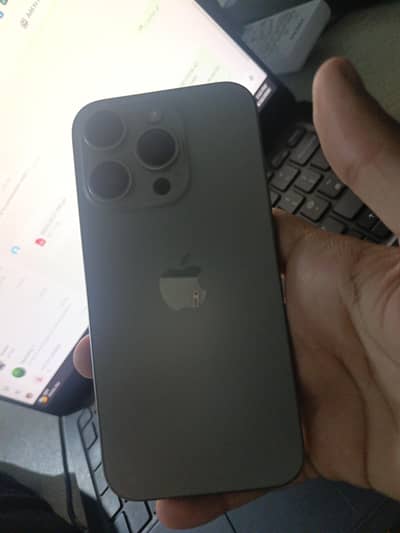 Apple iPhone 15 Pro