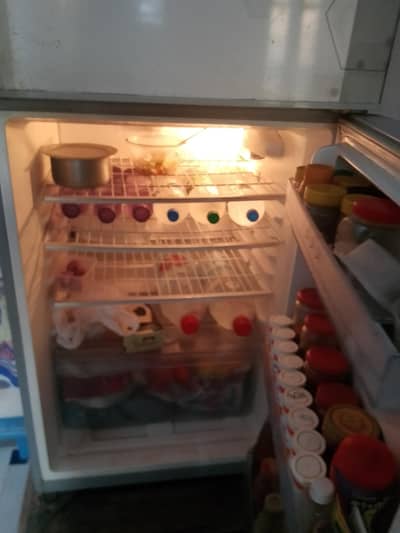 selling my Haier Refrigerator in very good condition