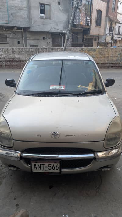 Toyota Duet 1999