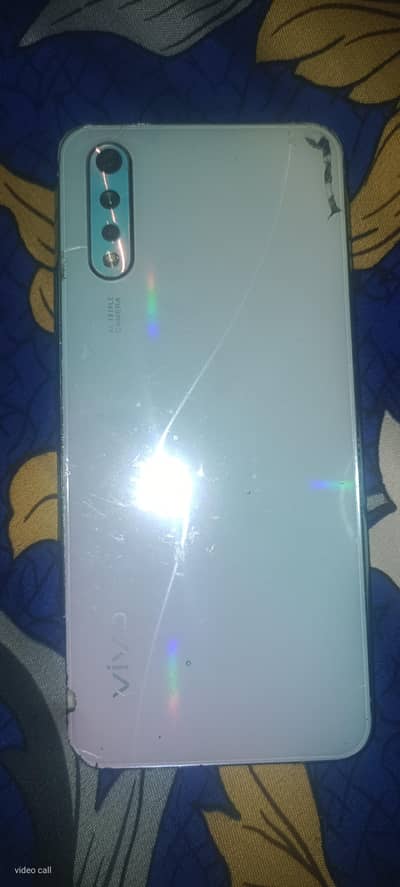 Vivo S1
