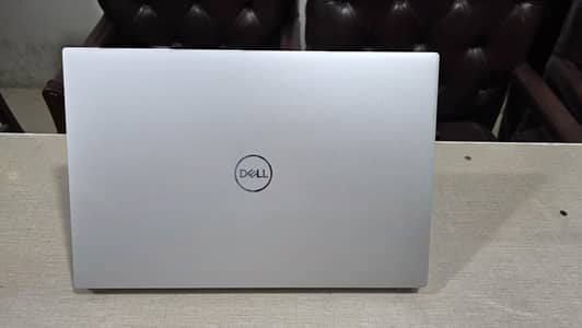 Dell XPS 15 9500/ i7-( 10750H)  Nvidia GTX 1650Ti 4Gb