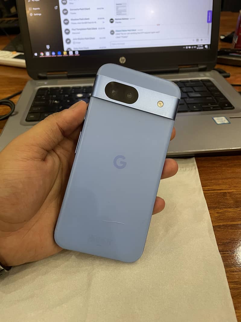Google Pixel 8a 1