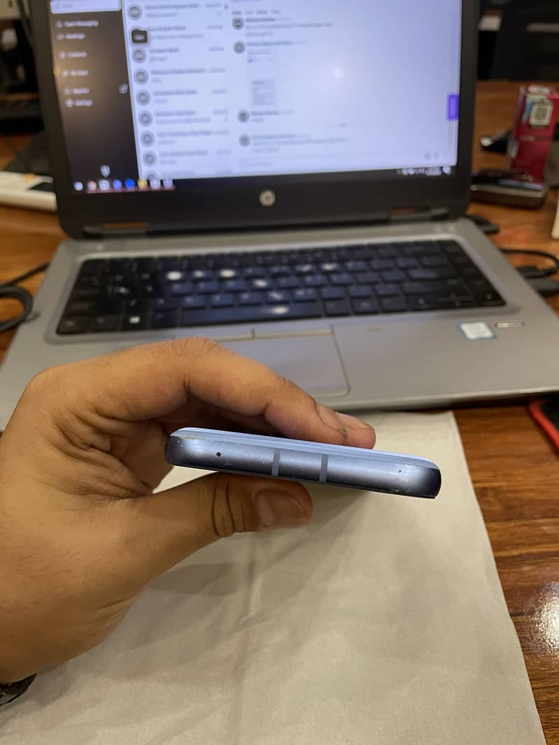 Google Pixel 8a 4