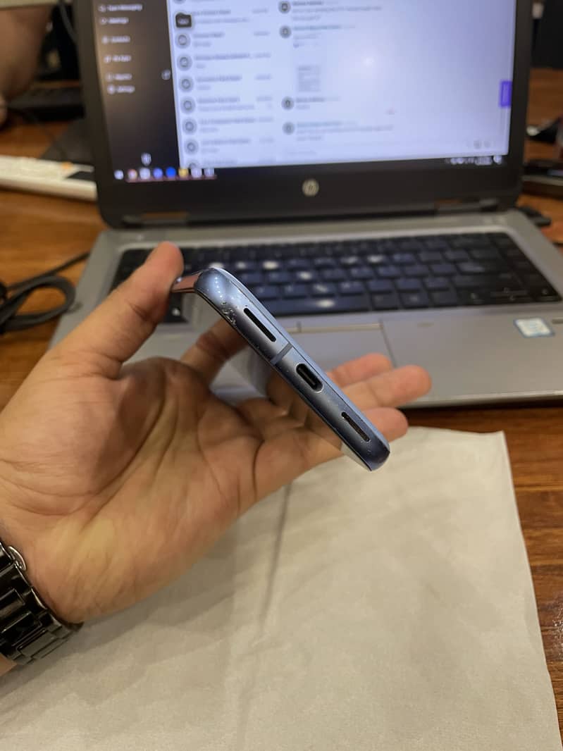 Google Pixel 8a 5