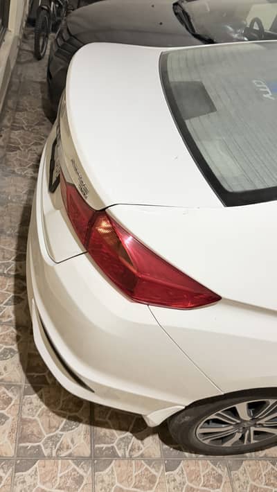 Honda City Aspire 1.5  top of line variant