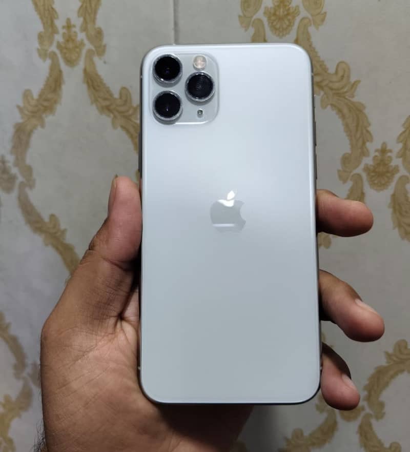 iPhone 11 Pro 2