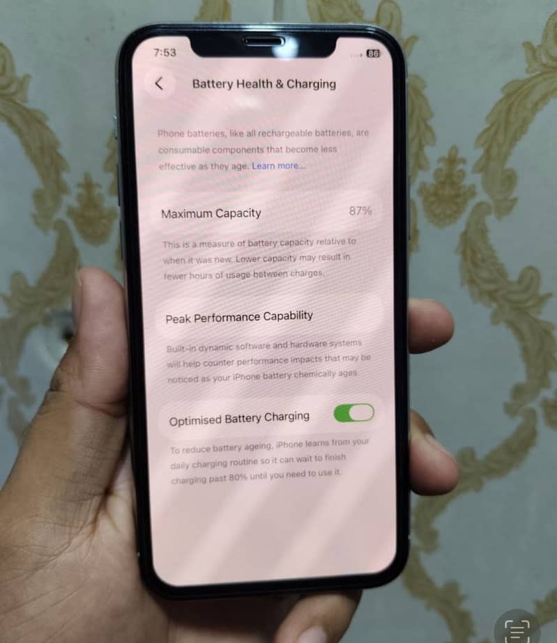 iPhone 11 Pro 3