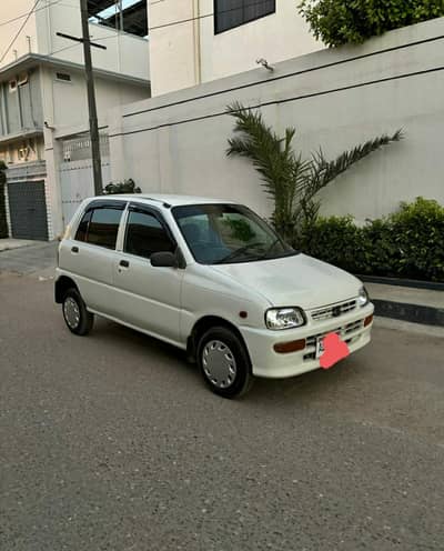 Daihatsu Cuore 2004
