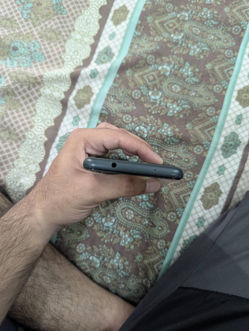 Google Pixel 5a 5