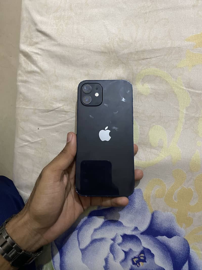 Apple iPhone 12 0