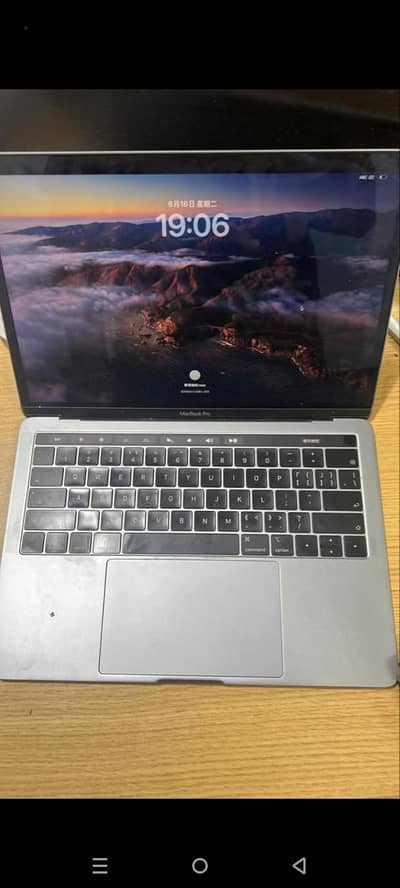 Mac book pro 2020 all ok no issue