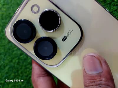 Infinix Hot 40 Pro
