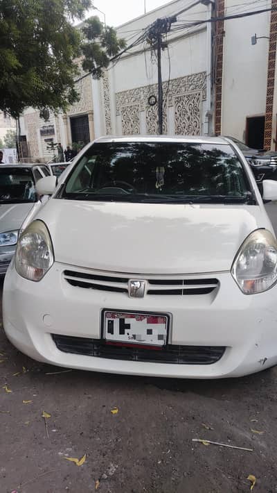 Toyota Passo 2011