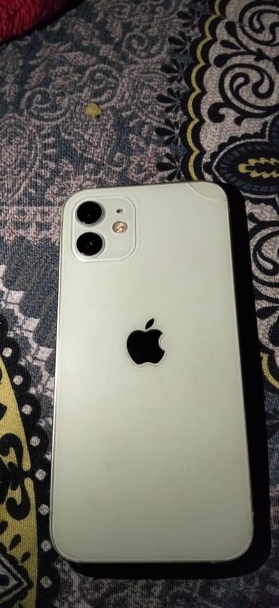 Apple iPhone 12