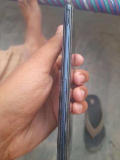 Samsung Mobile A20
