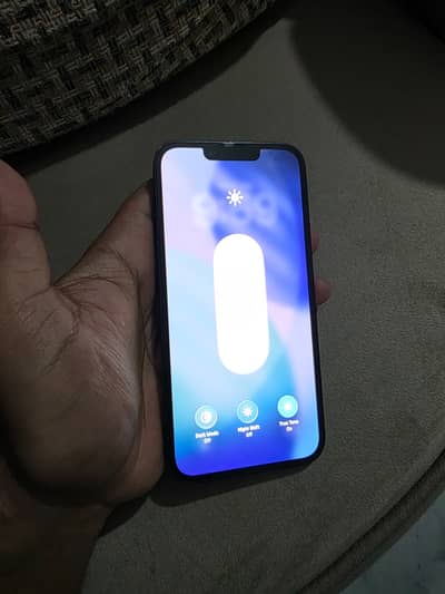 Apple iPhone 14