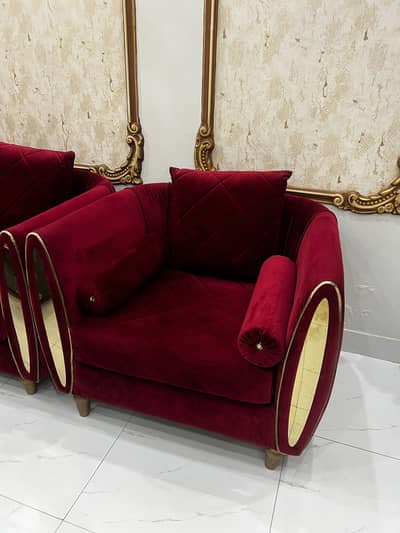 Sofa set With table