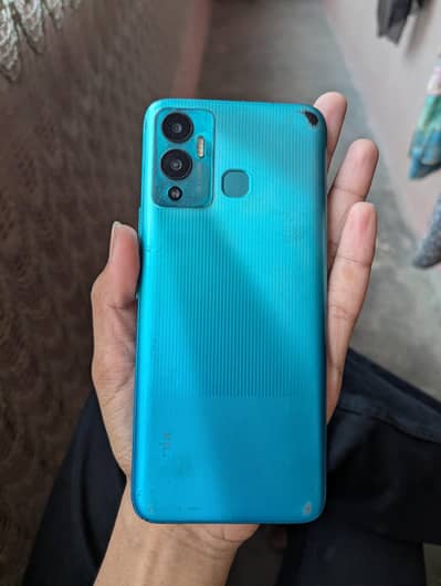 Infinix Hot 12 Play