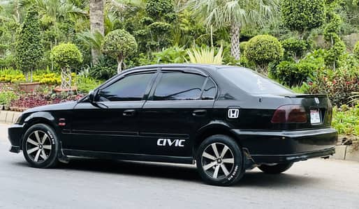Honda Civic EXi 2000