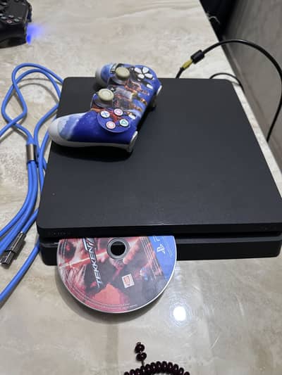 PS4 Non-Jailbreak 500gb SSD. 2 Controllers with tekken 7 DVD.