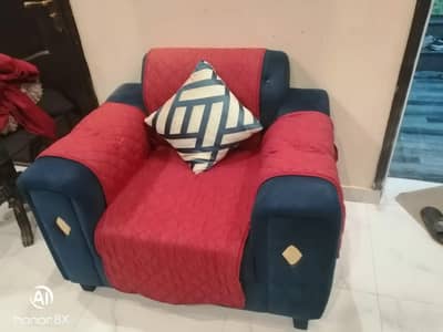 Beautiful sofa for sale in reason able price