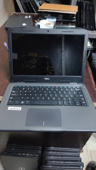 Dell core i5 8th Gen Touch Screen