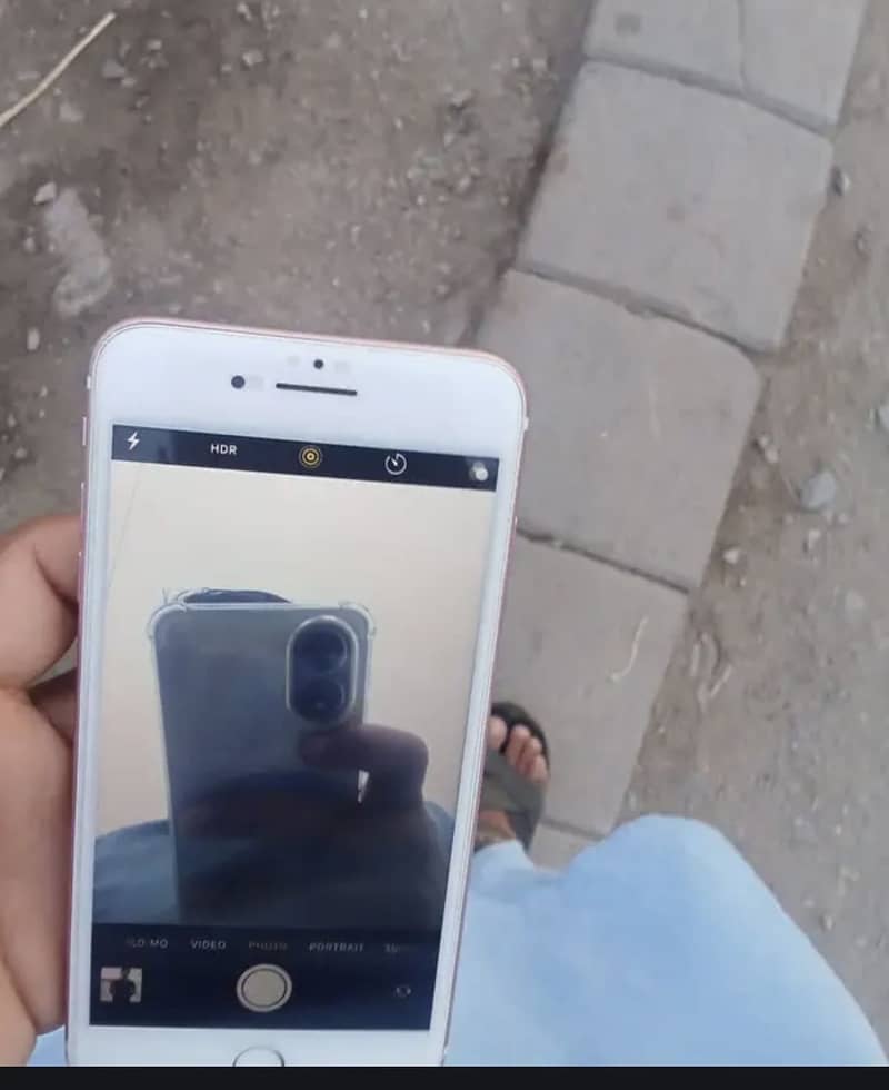 Apple iPhone 7 Plus 1