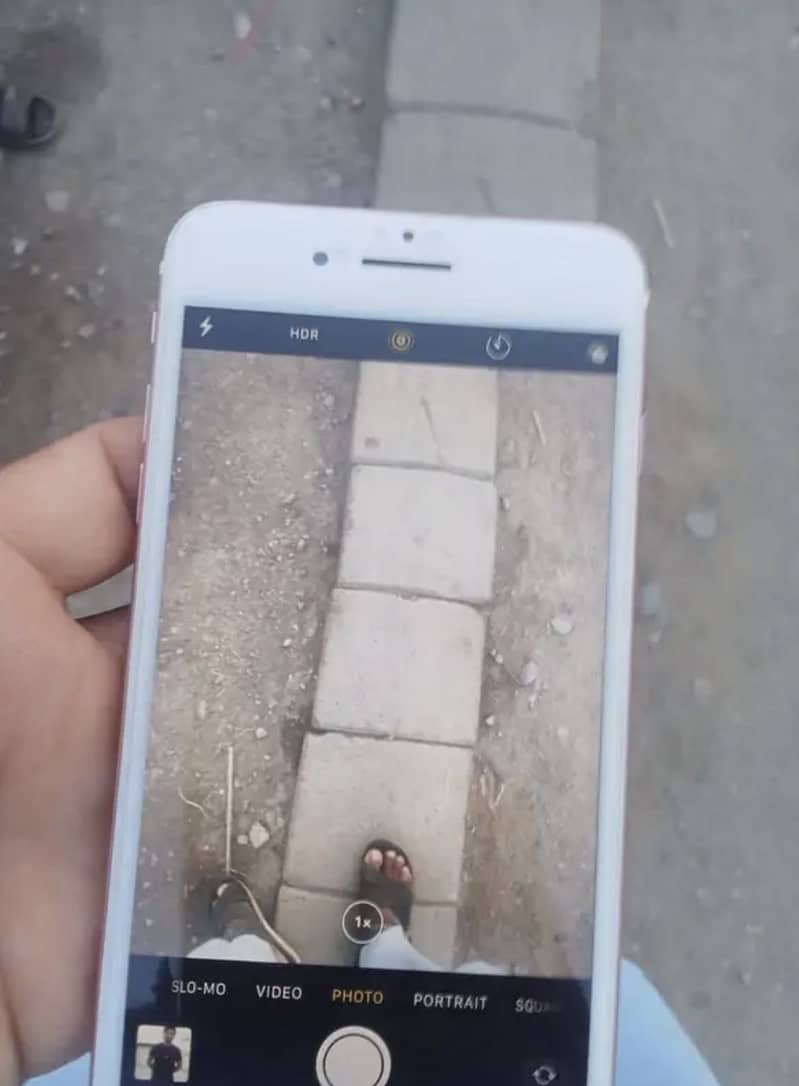 Apple iPhone 7 Plus 3
