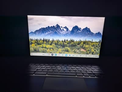 urgent sale crome book 8gb