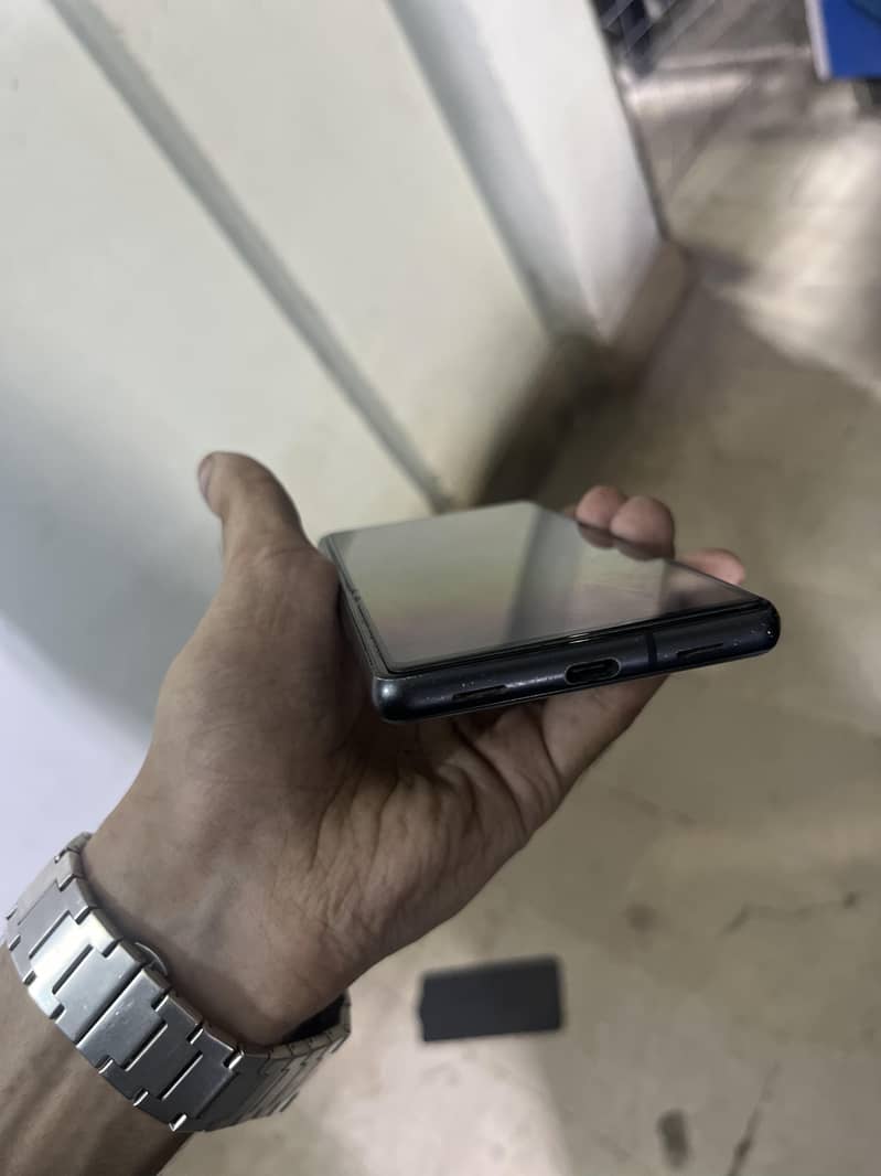 Google Pixel 7a 4