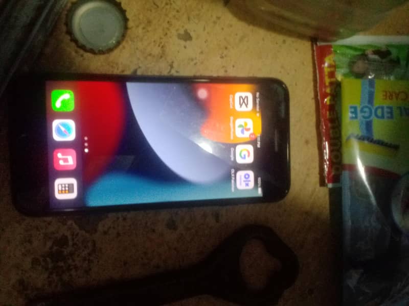 iPhone 7 2