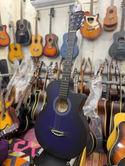 branded acoustic guitar Order 03149367007