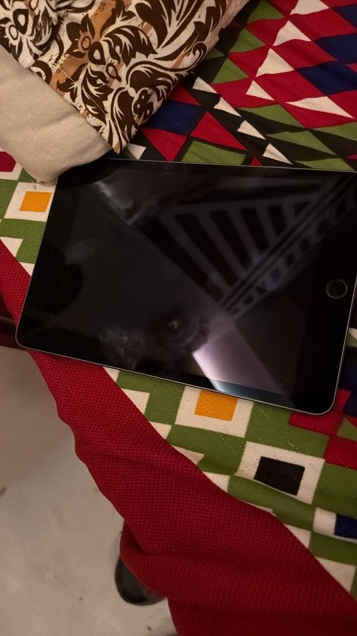 ipad mini 5 Sim variant 3