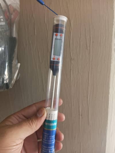 TP101 Digital liquid Thermometer Probe temperature with battery