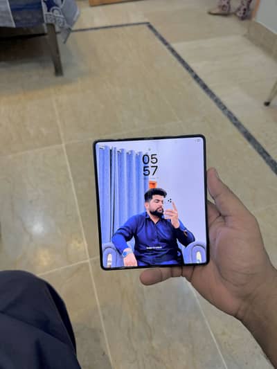 Samsung Mobile Z Fold 4