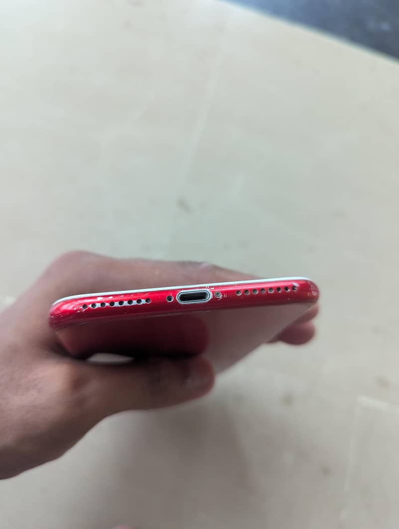 Apple iPhone 7 Plus 3