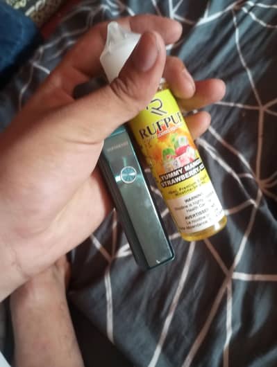 Vaporesso xros pro vape + RuffPuf vape Juice (60ml)