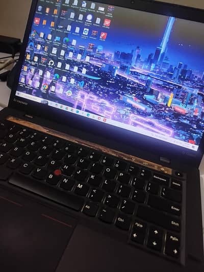 Lenovo X1 Carbon 8GB RAM+128 GB SSD