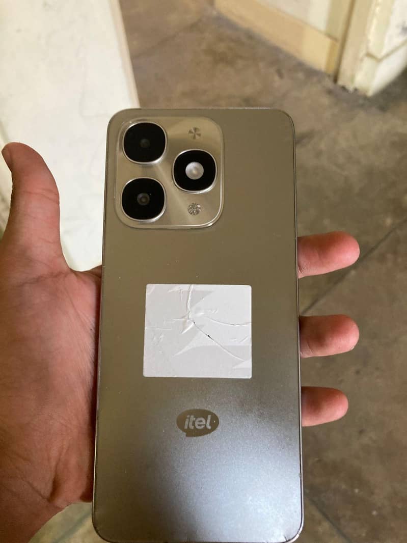 Itel A90 0