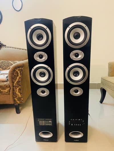 Audionic speakers