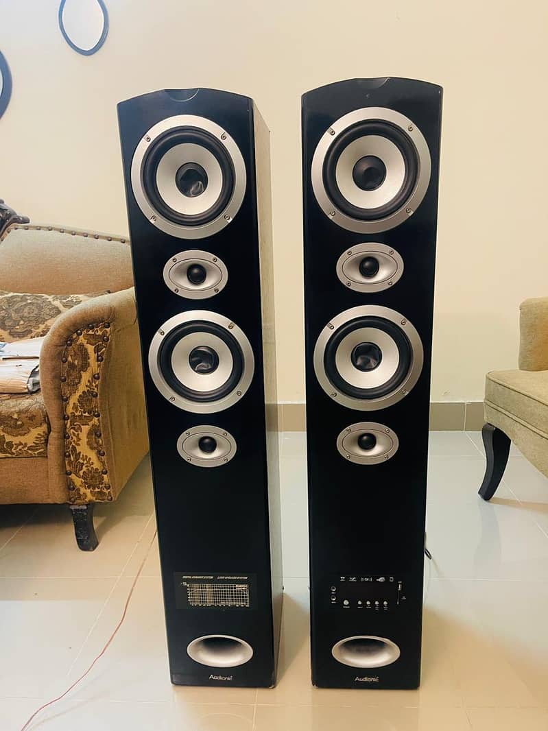 Audionic speakers 0