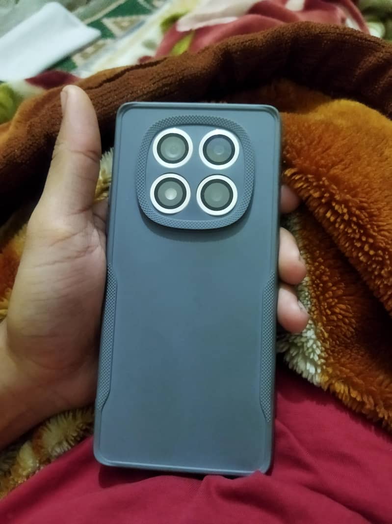 Redmi Note 14 Pro 7