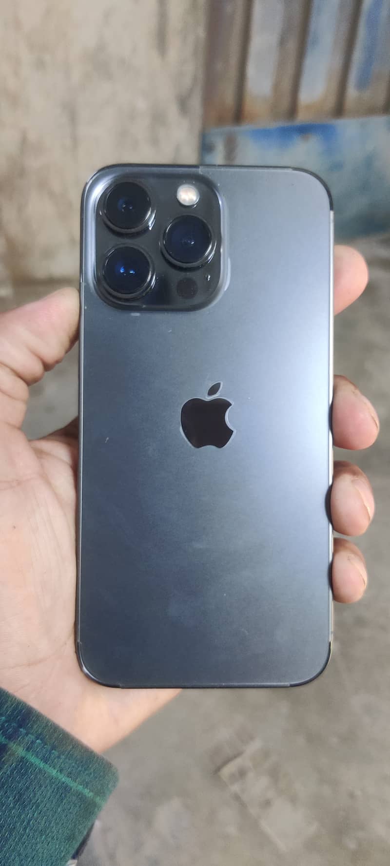 Apple iPhone 13 Pro 3
