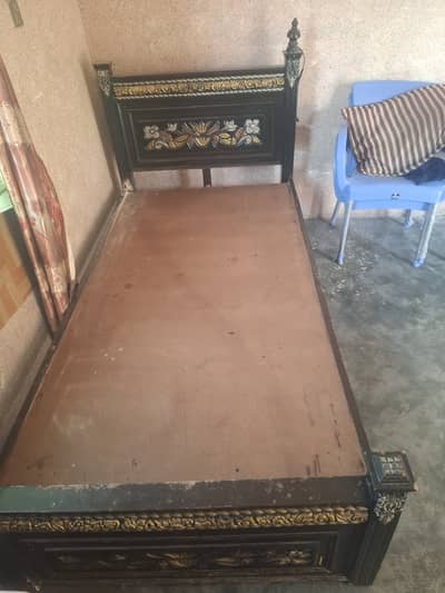 Single bed old