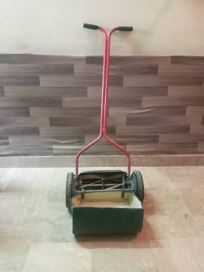 Grass Cutting Machine