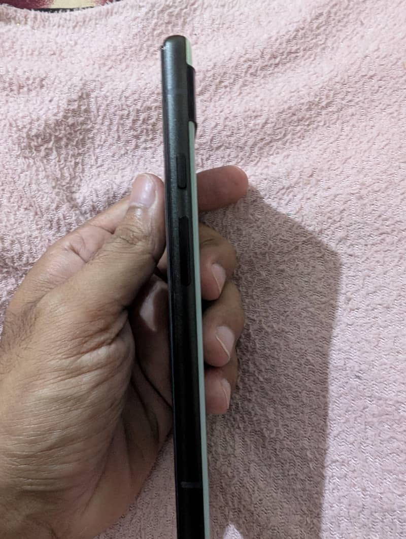 Google Pixel 6a 1