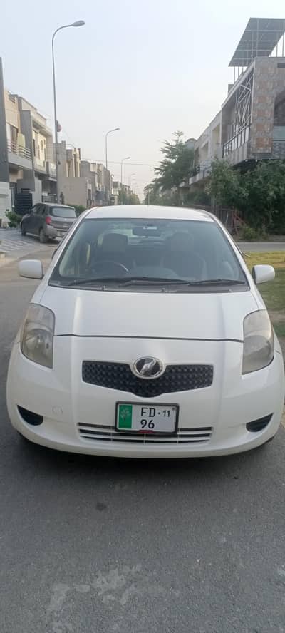 Toyota Vitz 2007