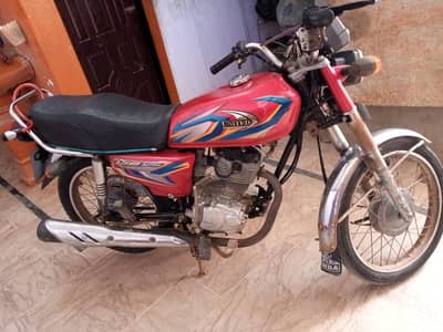 United 125