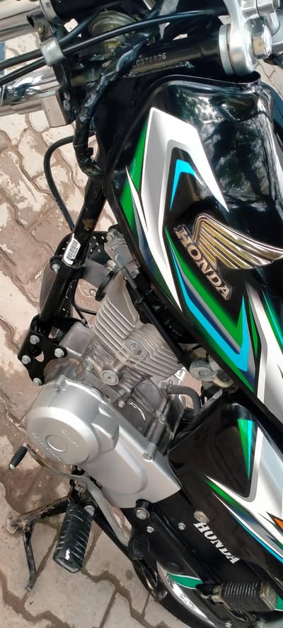 Honda CG 125cc read add 03106095670